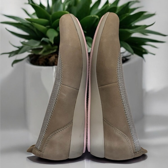 Dansko Kristen leather suede beige ballet flats size 36 US size 6 - Picture 3 of 5